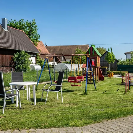 Trostelhof 4 شقة